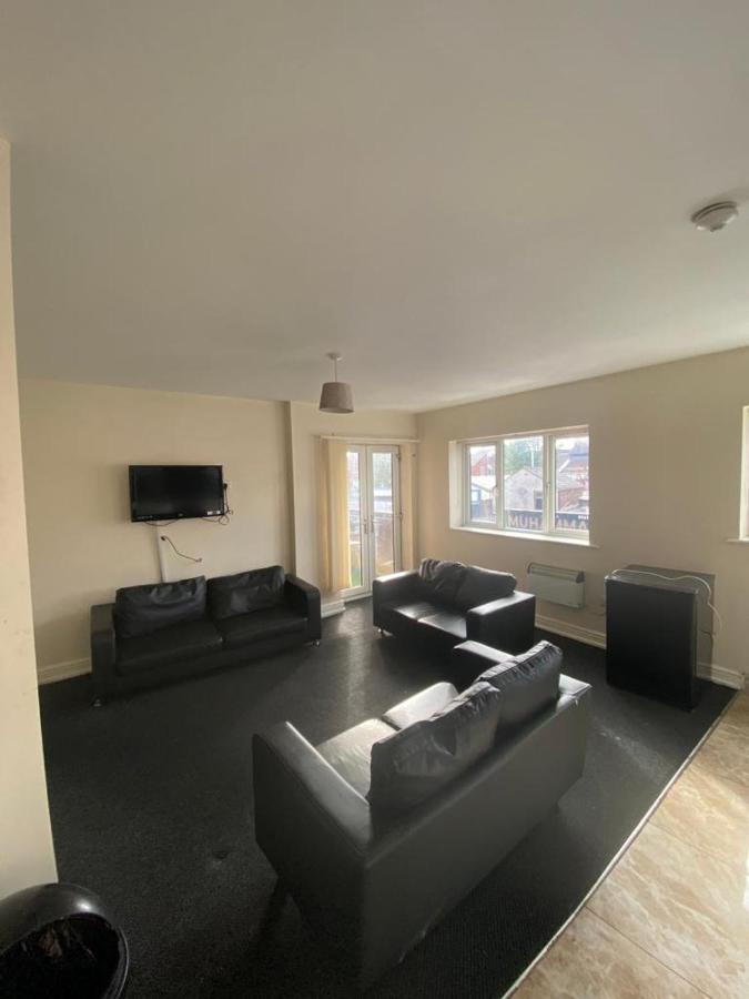 Appartamento Cosy Living Camberley Esterno foto